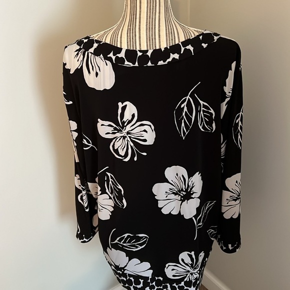 Alfred Dunner Floral Top Size Large - Picture 4 of 6